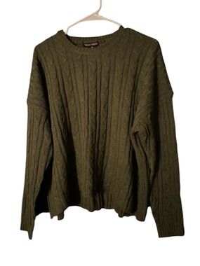 Trendy threads sweater